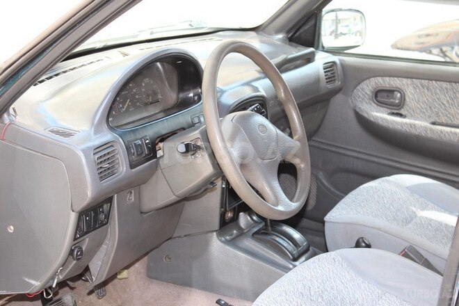 Kia Sportage 1996, 250,000 km - 2.0 l - Bakı