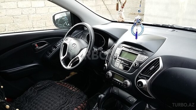 Hyundai ix35 2010, 76,985 km - 2.4 l - Bakı
