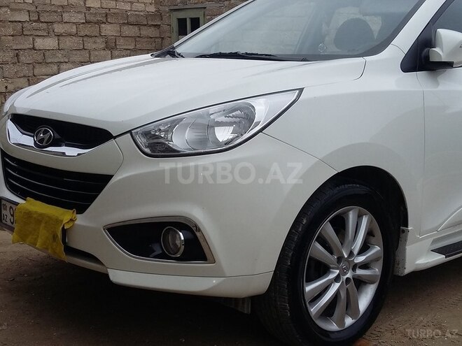 Hyundai ix35 2010, 76,985 km - 2.4 l - Bakı