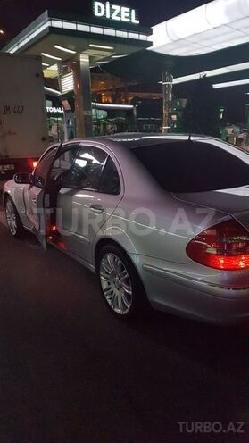 Mercedes E 280 2005, 180,000 km - 0.3 l - Bakı