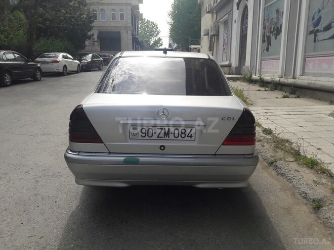 Mercedes C 220 1998, 440,000 km - 2.2 l - Bakı