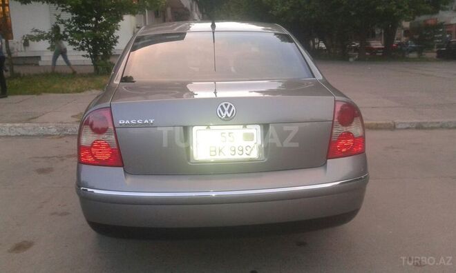 Volkswagen Passat 2001, 233,000 km - 1.8 l - Şəki