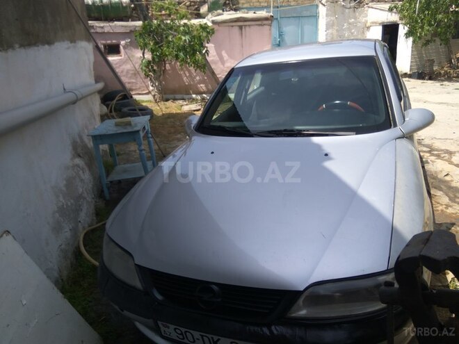 Opel Vectra 1996, 333,210 km - 2.5 л - Bakı