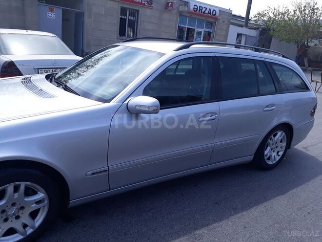 Mercedes E 220 2003, 340,000 km - 2.2 l - Bakı