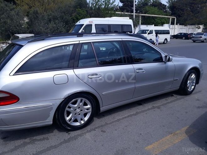 Mercedes E 220 2003, 340,000 km - 2.2 l - Bakı