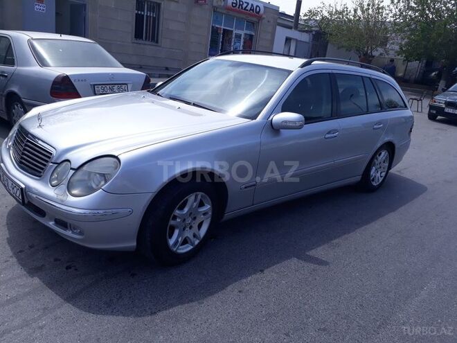 Mercedes E 220 2003, 340,000 km - 2.2 l - Bakı