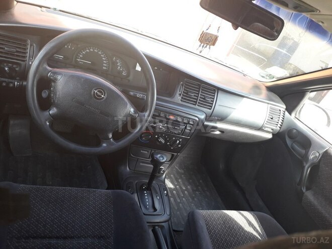 Opel Vectra 1997, 285,000 km - 1.8 l - Bakı
