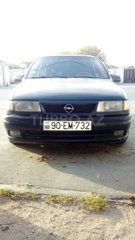 Opel Vectra 1995, 390,000 km - 2.0 l - Bakı