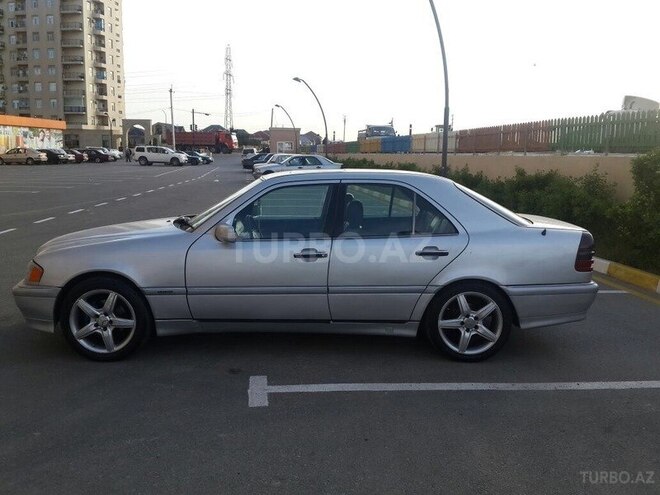 Mercedes C 220 1994, 430,000 km - 2.2 l - Bakı