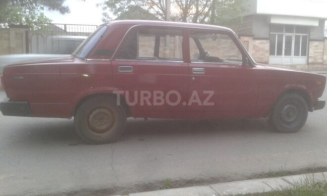 LADA (VAZ) 2105 1982, 313,429 km - 1.3 l - Astara