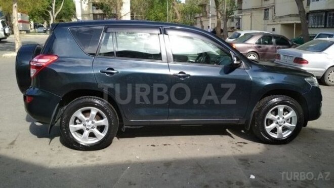 Toyota RAV4 2010, 170,000 km - 2.0 l - Bakı