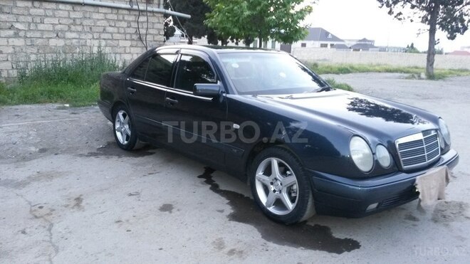 Mercedes E 200 1997, 420,000 km - 2.0 l - Gəncə