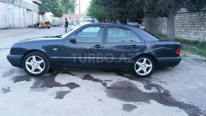 Mercedes E 200 1997, 420,000 km - 2.0 l - Gəncə