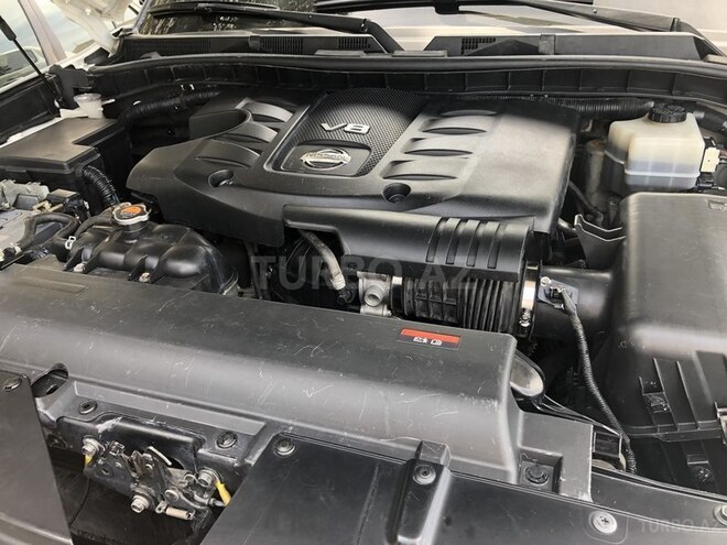 Nissan Patrol 2011, 252,370 km - 6.0 l - Bakı