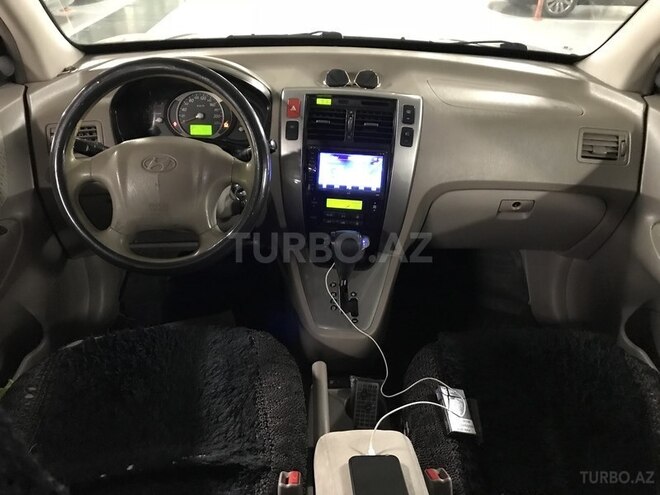 Hyundai Tucson 2004, 299,000 km - 2.0 l - Bakı