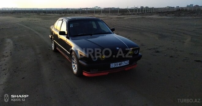 BMW 520 1993, 429,000 km - 2.0 l - Bakı
