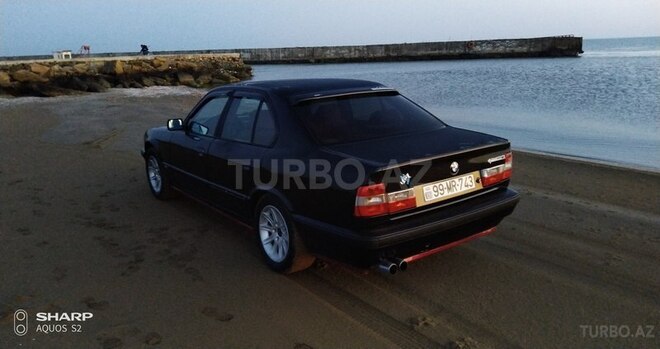 BMW 520 1993, 429,000 km - 2.0 l - Bakı