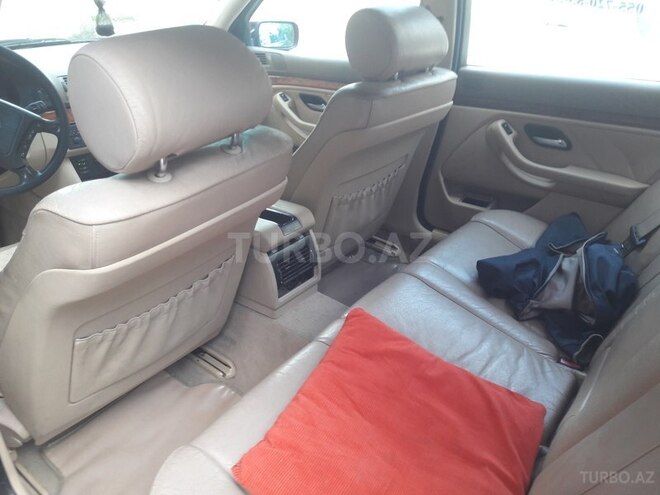 BMW 528 1998, 250,000 km - 2.8 l - Bakı