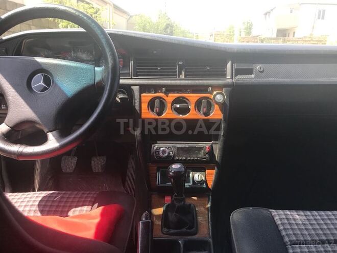 Mercedes 190 1991, 305,000 km - 2.0 l - Bakı
