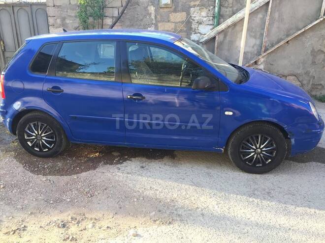 Volkswagen Polo 2003, 300,000 km - 1.4 l - Bakı