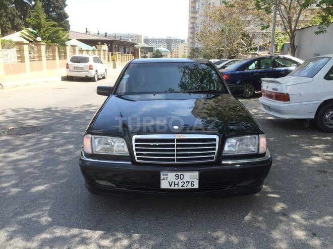 Mercedes C 230 1999, 187,000 km - 2.3 l - Bakı