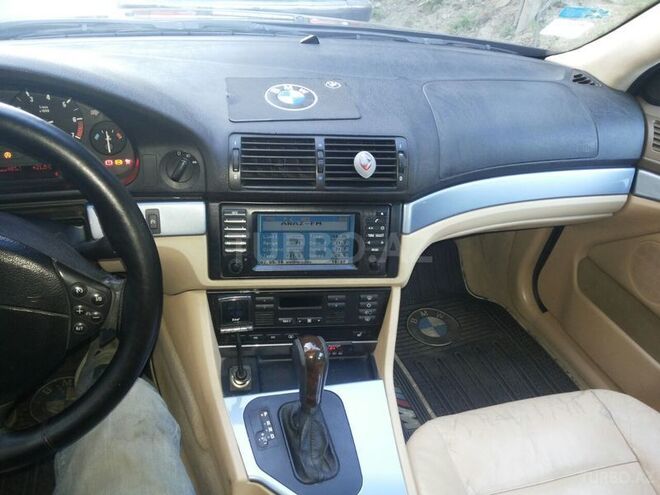 BMW 530 2001, 141,000 km - 3.0 l - Bakı