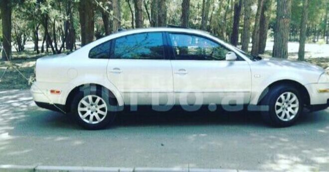 Volkswagen Passat 2003, 177,000 km - 1.8 л - Sumqayıt