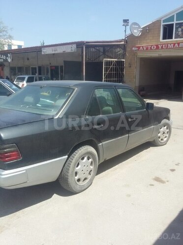Mercedes  1993, 348 km - 0.2 l - Bakı