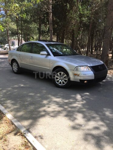Volkswagen Passat 2003, 177,000 km - 1.8 л - Sumqayıt