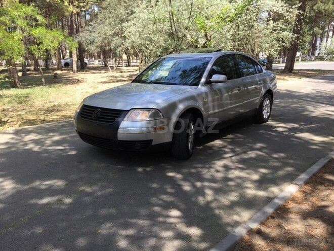 Volkswagen Passat 2003, 177,000 km - 1.8 л - Sumqayıt
