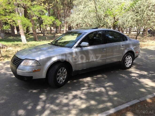 Volkswagen Passat 2003, 177,000 km - 1.8 л - Sumqayıt