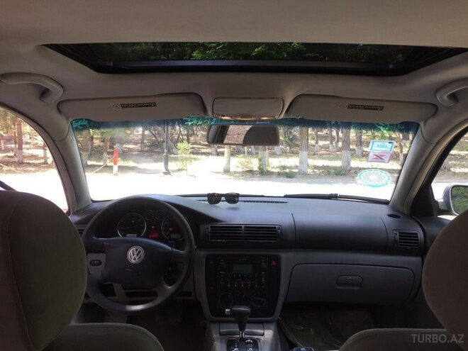 Volkswagen Passat 2003, 177,000 km - 1.8 л - Sumqayıt
