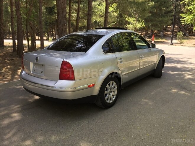 Volkswagen Passat 2003, 177,000 km - 1.8 л - Sumqayıt
