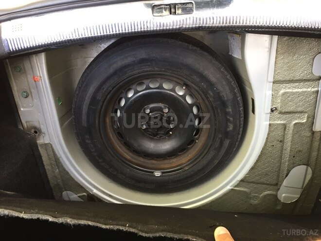 Volkswagen Passat 2003, 177,000 km - 1.8 л - Sumqayıt