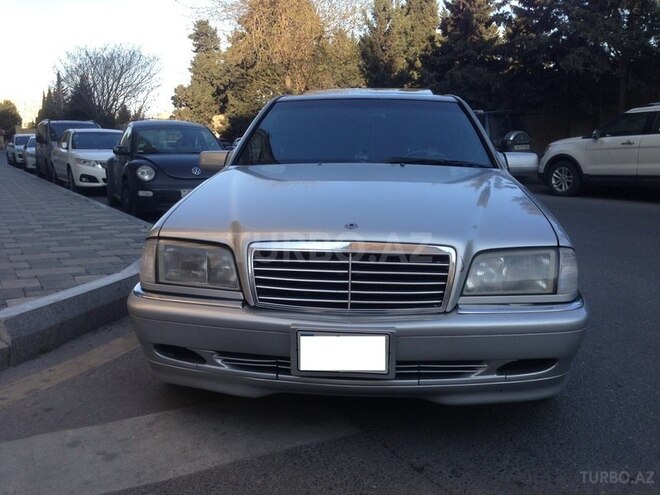 Mercedes C 240 1998, 238,000 km - 2.4 l - Bakı