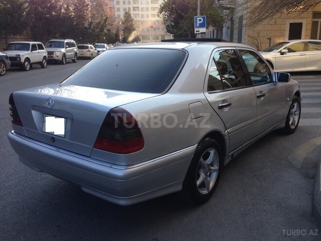 Mercedes C 240 1998, 238,000 km - 2.4 l - Bakı