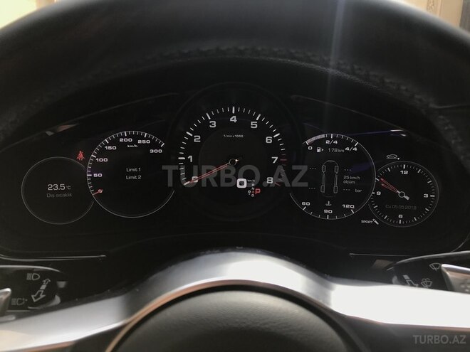 Porsche Panamera 2017, 2,300 km - 3.0 l - Bakı