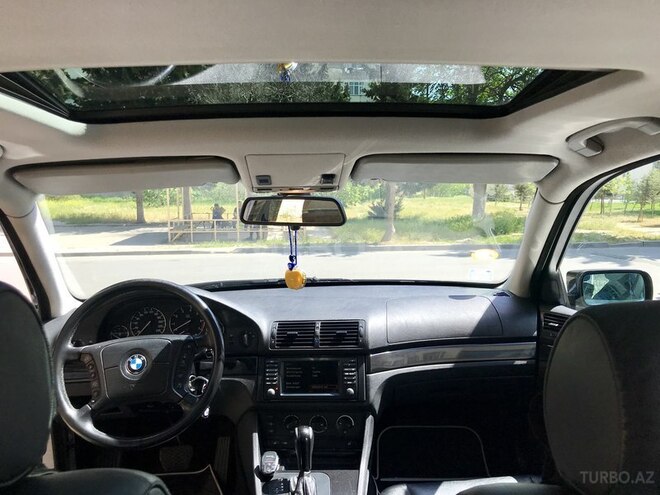 BMW 525 2001, 245,000 km - 2.5 l - Bakı