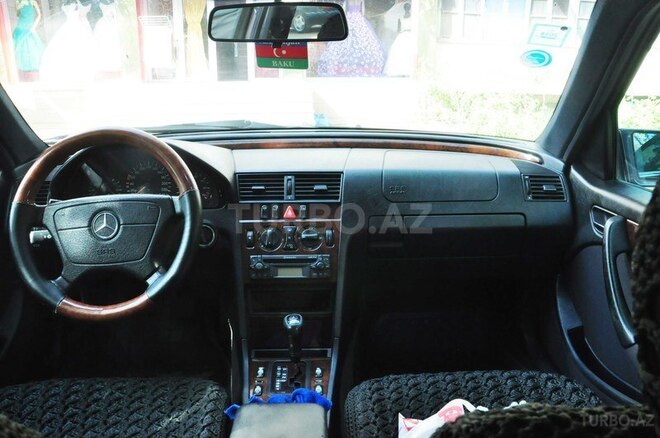 Mercedes C 180 1999, 220,000 km - 1.8 l - Şirvan