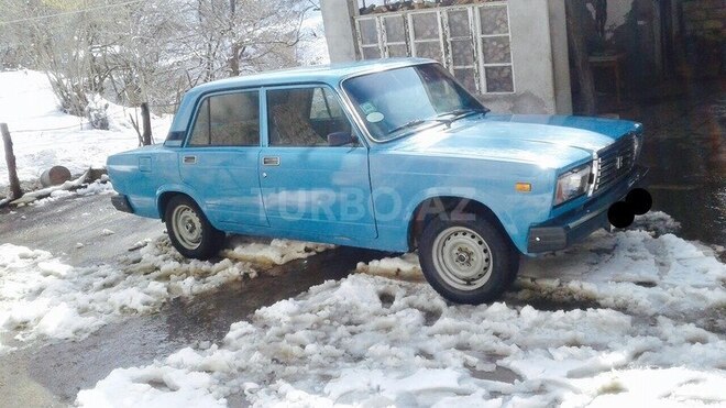 LADA (VAZ) 2107 2004, 195,000 km - 1.6 l - Quba