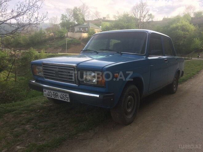 LADA (VAZ) 2107 2004, 195,000 km - 1.6 l - Quba