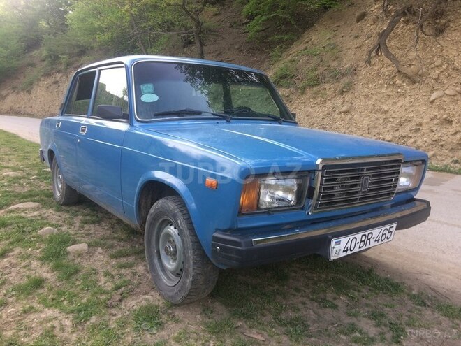 LADA (VAZ) 2107 2004, 195,000 km - 1.6 l - Quba