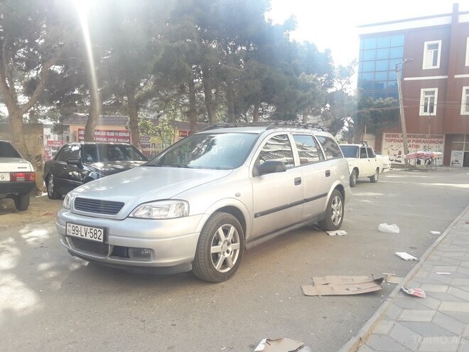 Opel Astra 1998, 325,000 km - 2.0 л - Bakı