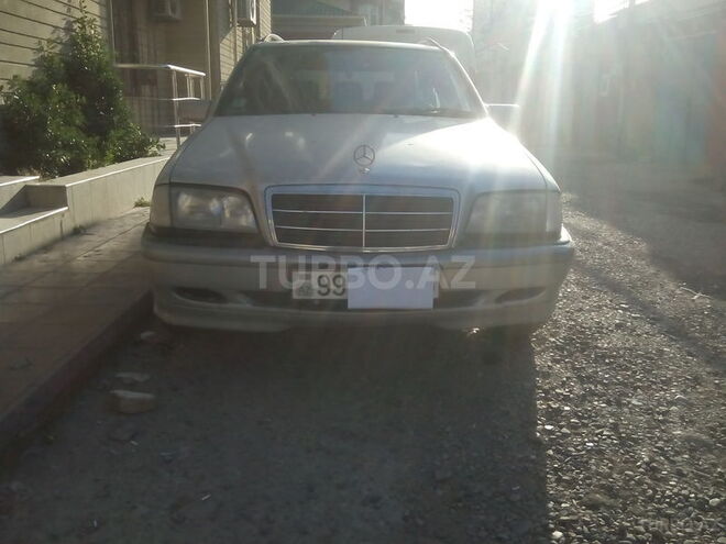 Mercedes C 200 1999, 300,000 km - 2.0 l - Bakı