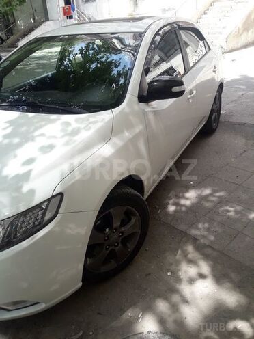 Kia Cerato 2010, 185,100 km - 2.0 l - Bakı