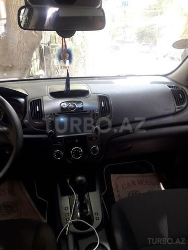 Kia Cerato 2010, 185,100 km - 2.0 l - Bakı