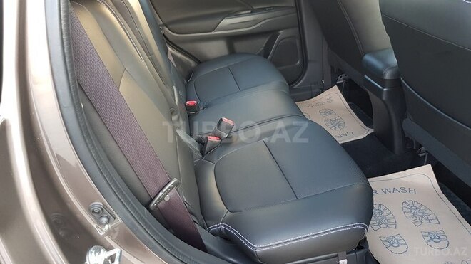 Mitsubishi Outlander 2017, 5,000 km - 2.4 л - Bakı