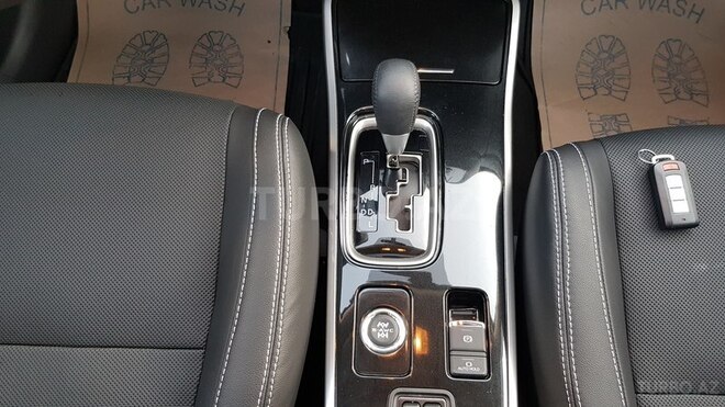 Mitsubishi Outlander 2017, 5,000 km - 2.4 л - Bakı