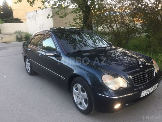 Mercedes C 240 2000, 235,000 km - 2.6 l - Bakı