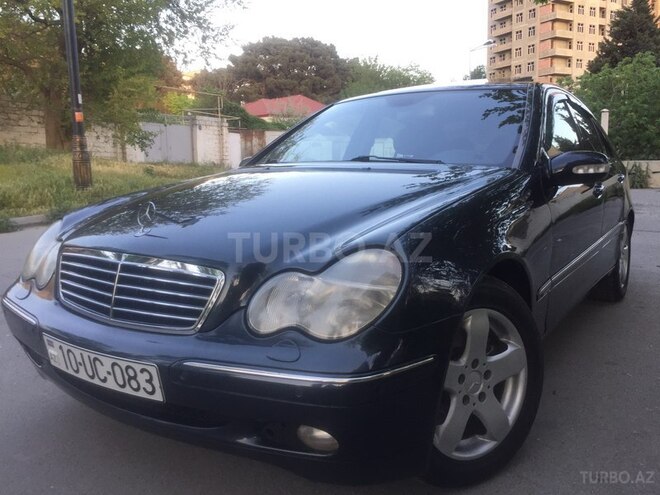 Mercedes C 240 2000, 235,000 km - 2.6 l - Bakı